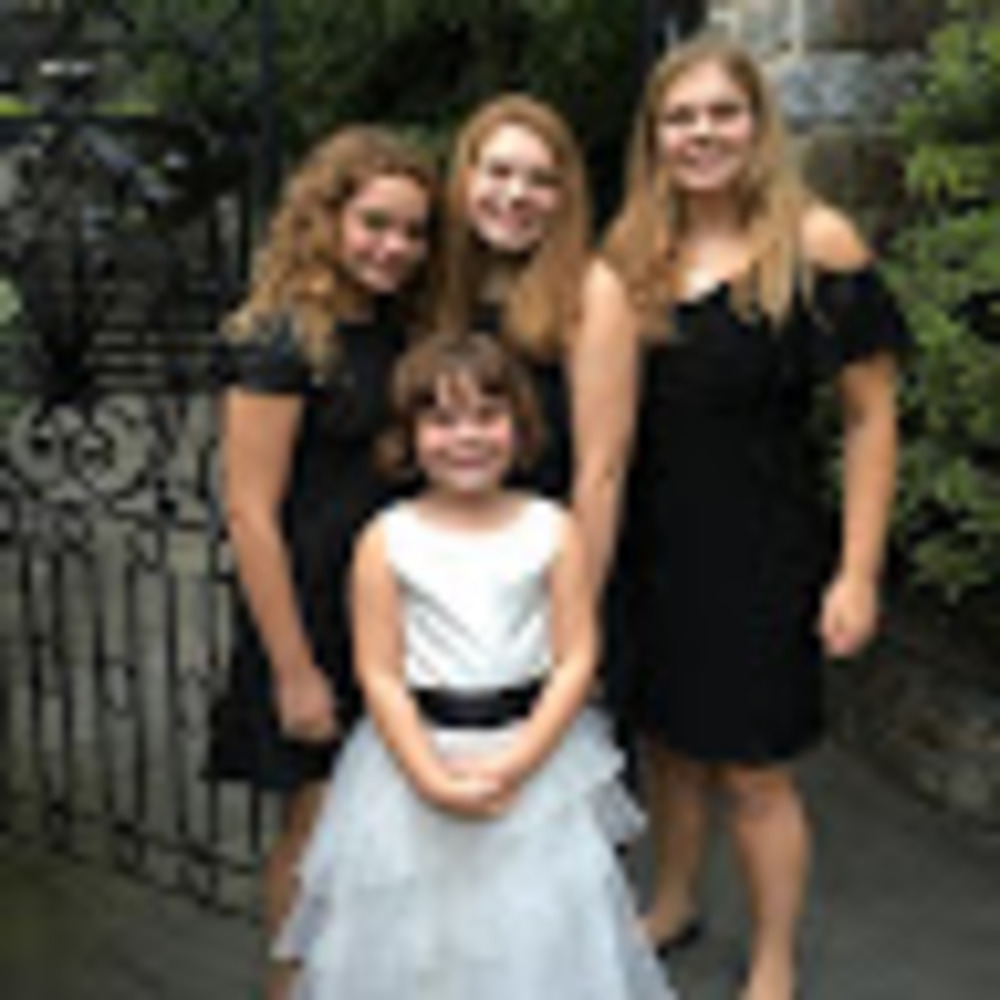 Meet your Posher, Meredith